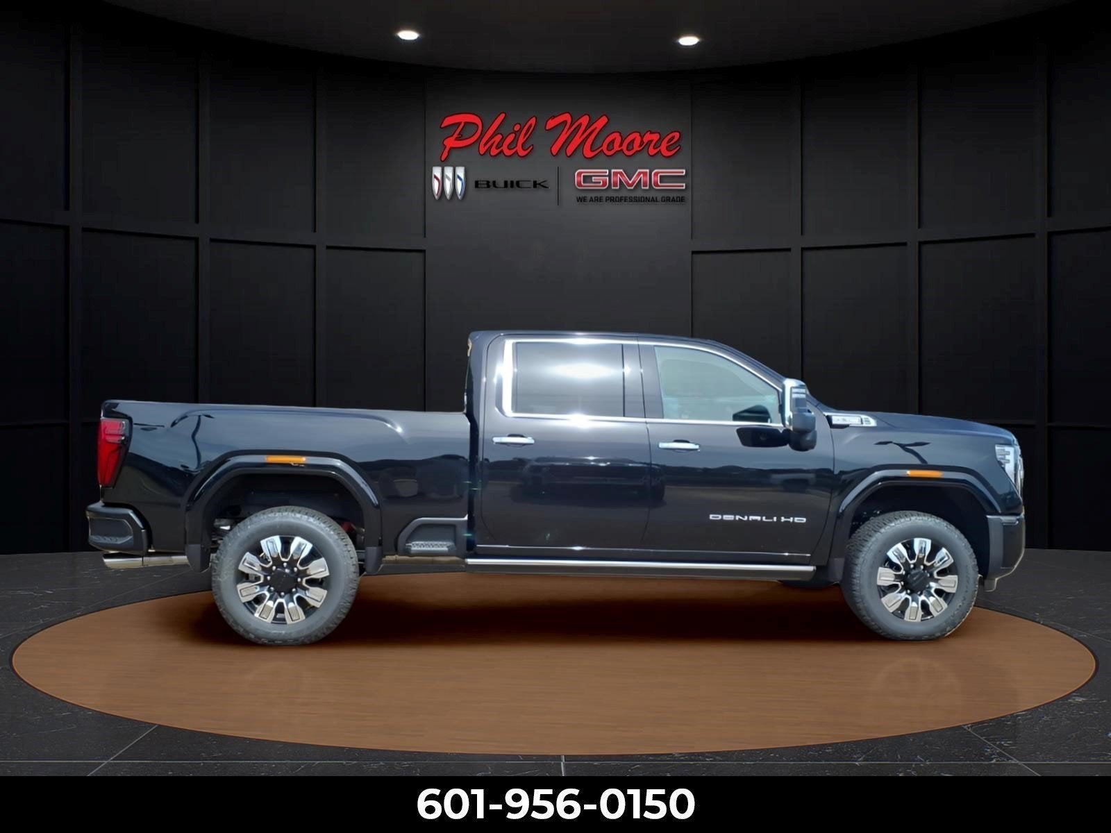 2026 GMC Sierra 2500 HD Denali in Onyx Black — front three-quarter view