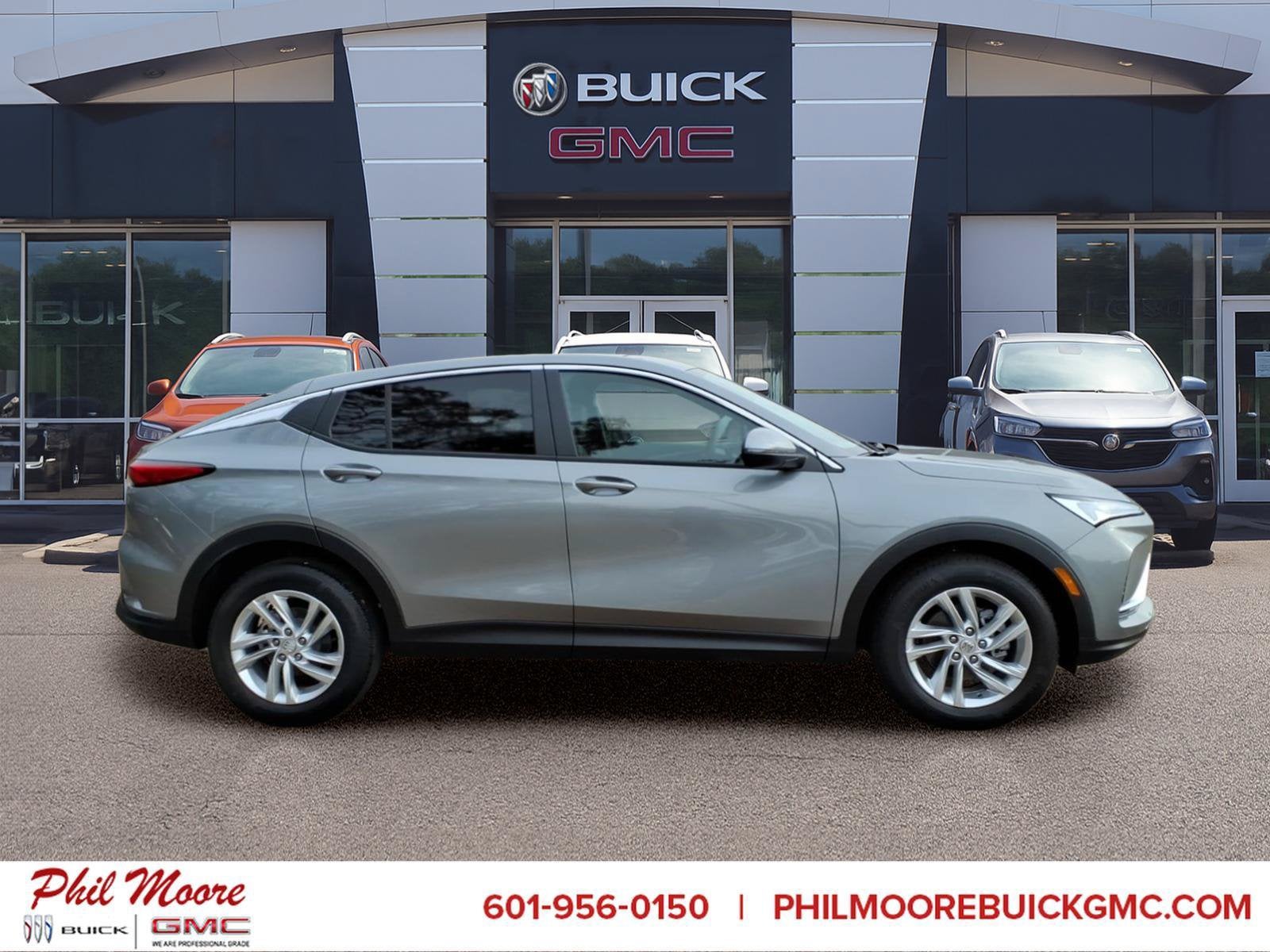 2026 Buick Envista Preferred in Moonstone Gray Metallic — front three-quarter view