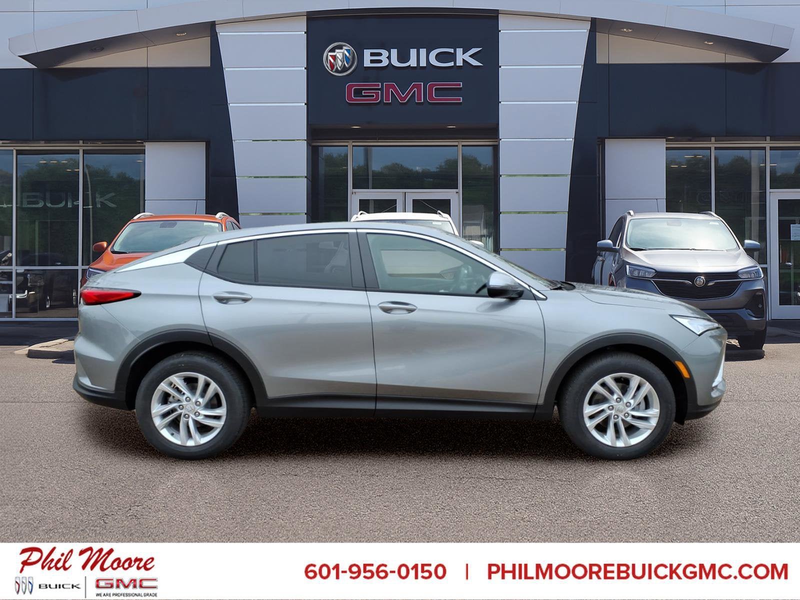 2026 Buick Envista Preferred in Moonstone Gray Metallic — front three-quarter view